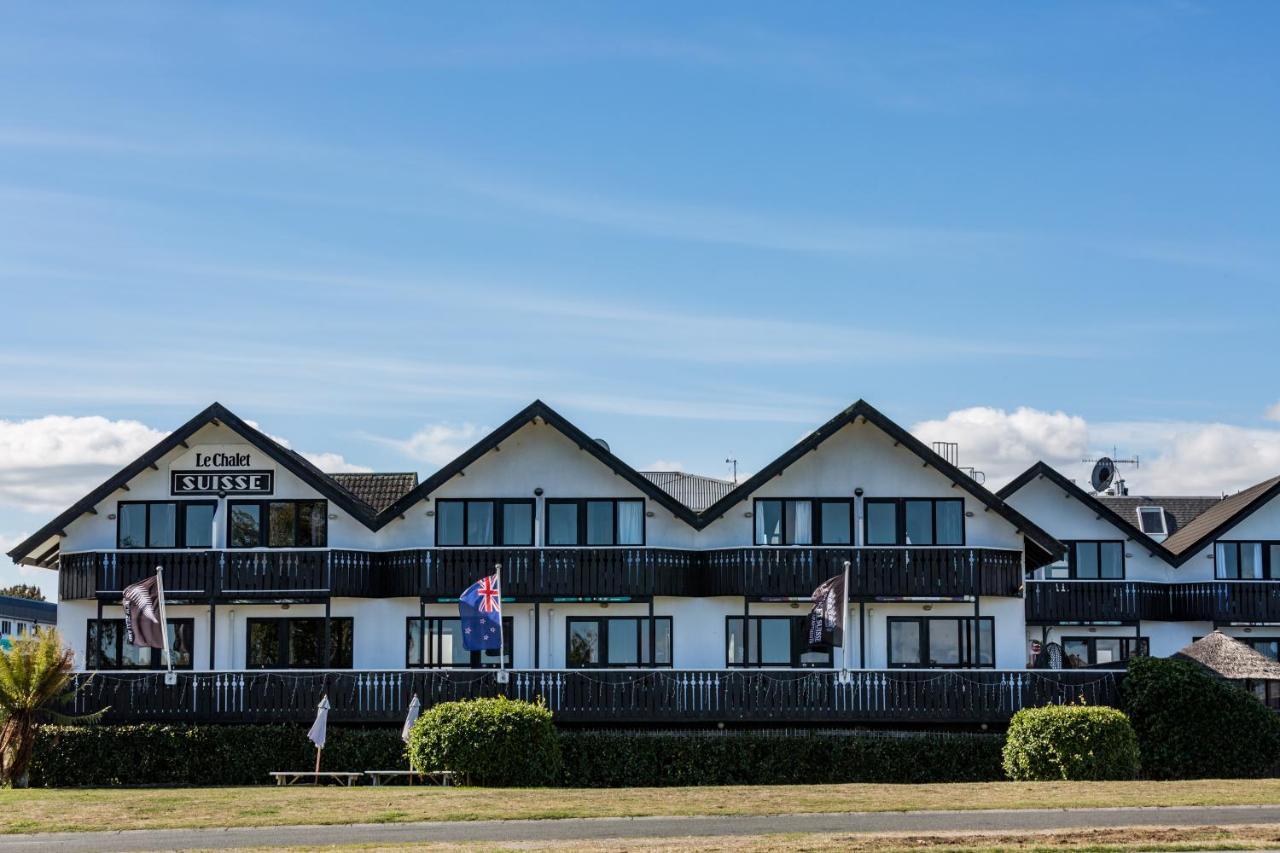 Le Chalet Suisse Motel Lago Taupo Esterno foto